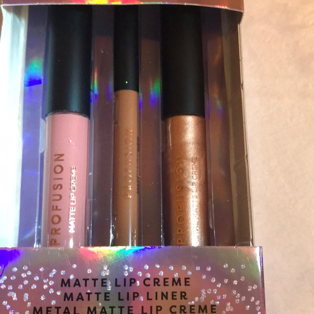 Set lip creme